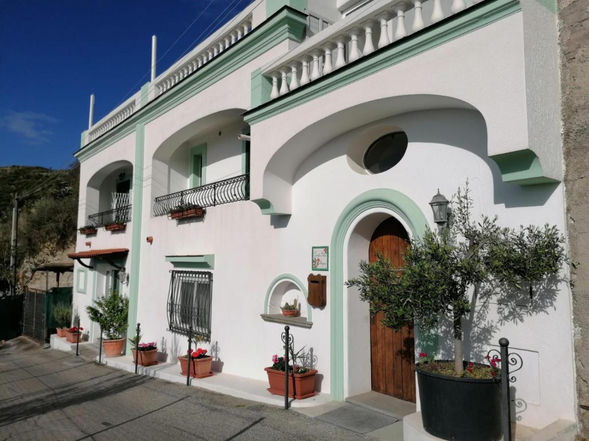 Villa Eleonora, Un Angolo Di Paradiso Ad Ischia Sant'Angelo  Extérieur photo